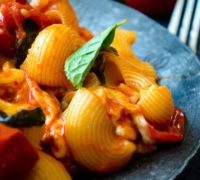 Creamy-Caprese-Pasta-